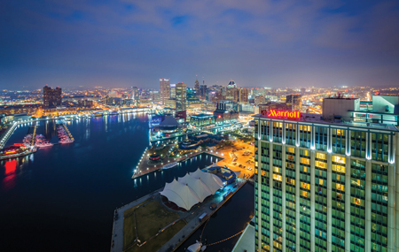 巴尔的摩将与万豪海滨酒店共同主办2018年INFORMS商业分析和O.R会议。图片©Jon Bilous | 123rf.com